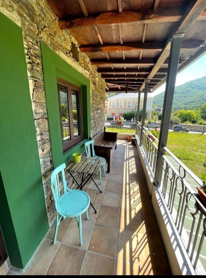 Albergue El Paso Vega de Valcarce Exteriér fotografie